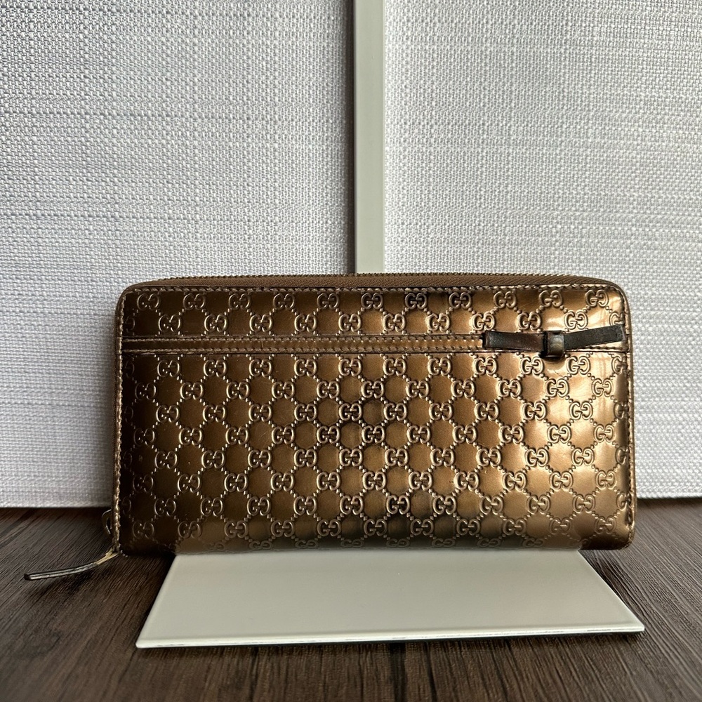 Gucci MicroGuccissima Full Zip Large Wallet, Brown/Bronze, PVC/Leather, VGUC